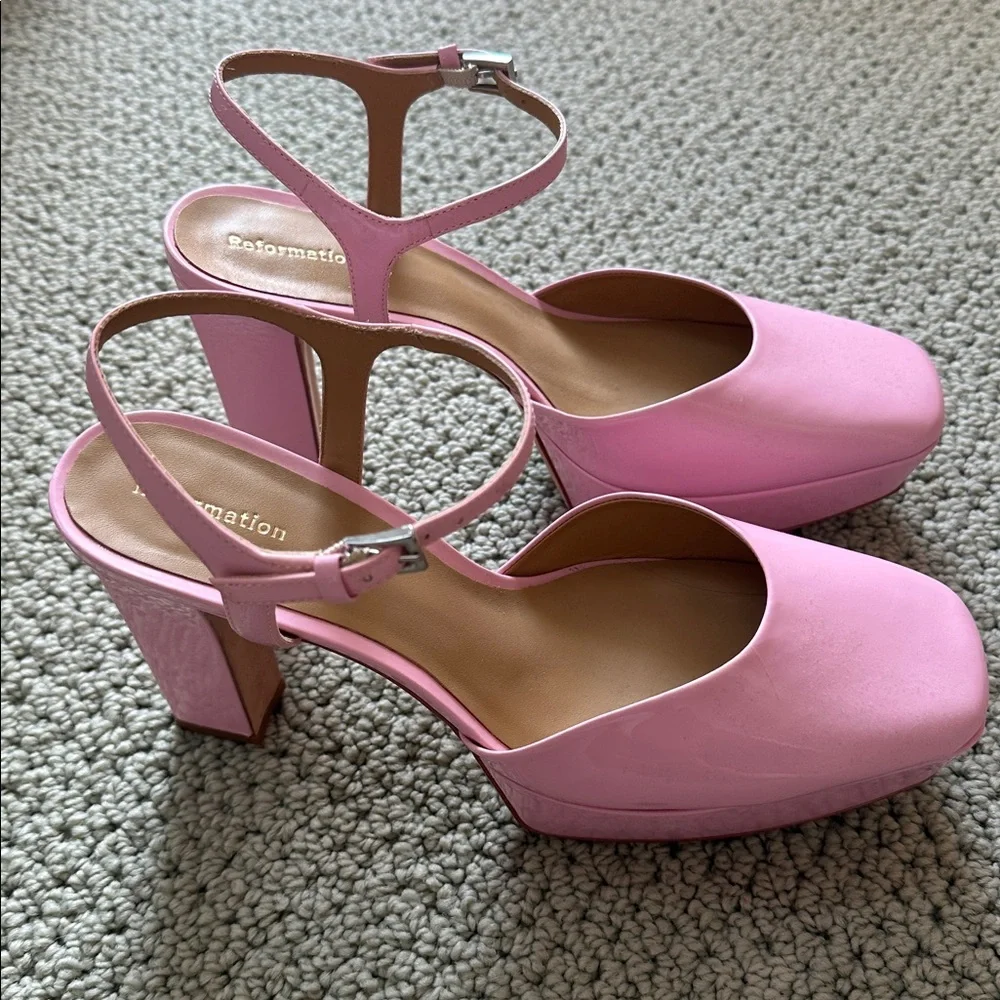 Reformation barbiecore bubblegum pink pastel platform high heels 8.5